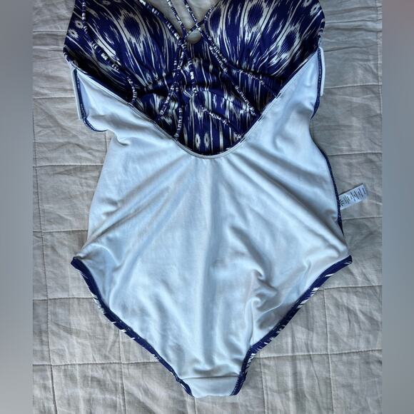 Athleta Vibrant Blue & White Amalfi Ikat Print One Piece Swimsuit - Medium - Picture 7 of 13